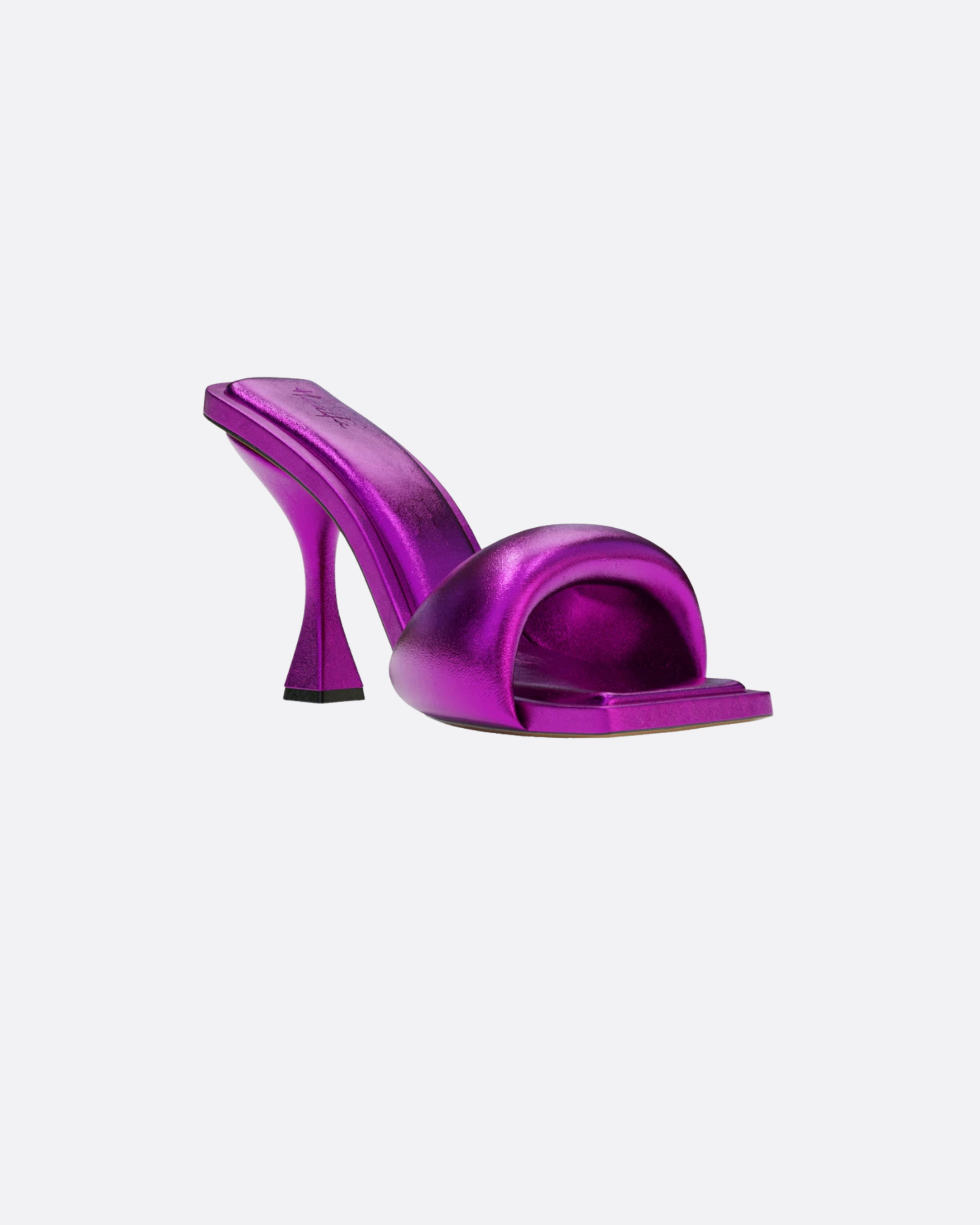 Zoe Mules