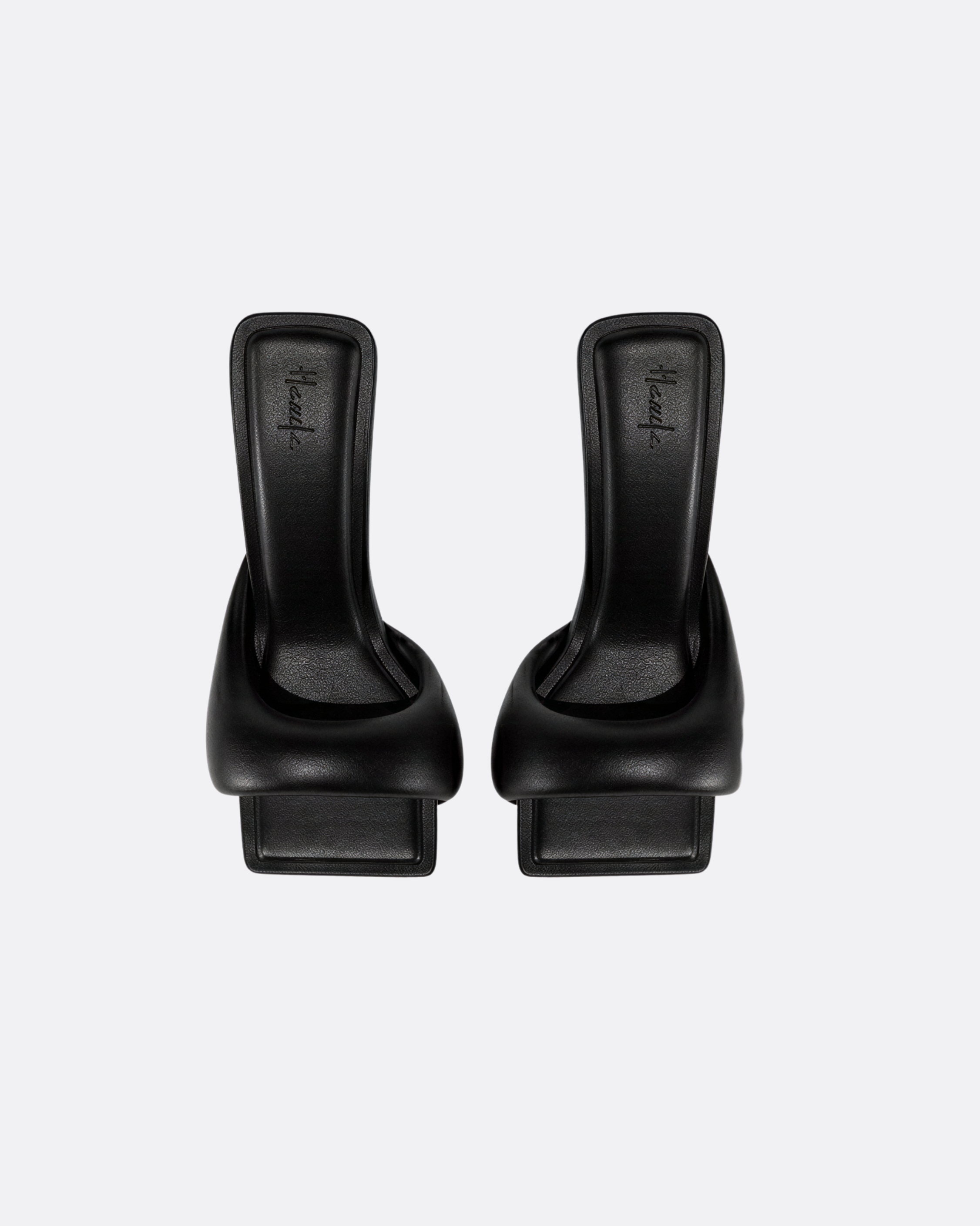 Zoe Mules