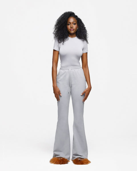 Courtni Flare Sweatpants – Hanifa